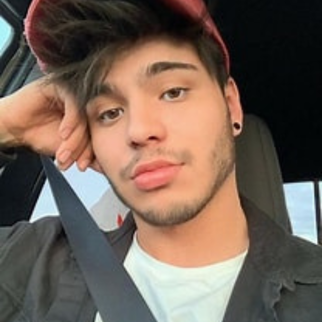 <em>Connor L.</em>